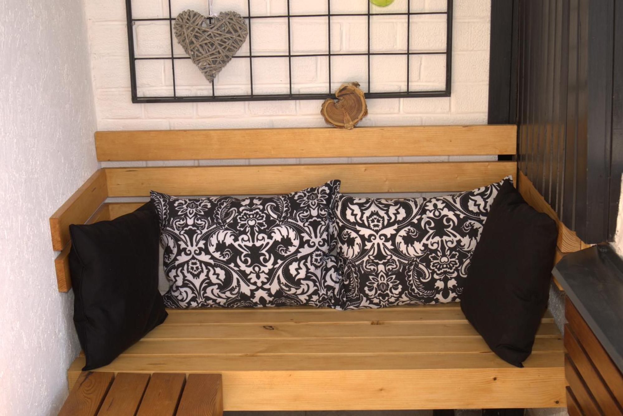 Apartma Javorscek โบเว็ก ภายนอก รูปภาพ
