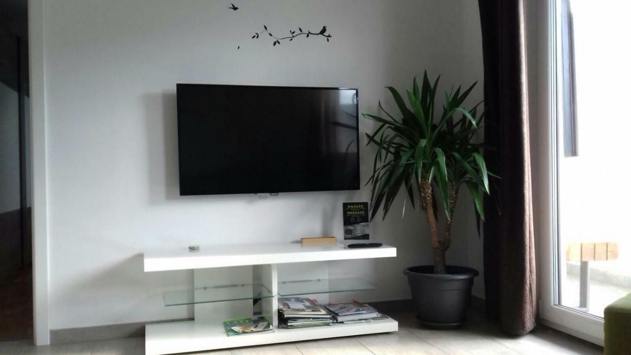 Apartma Javorscek โบเว็ก ภายนอก รูปภาพ