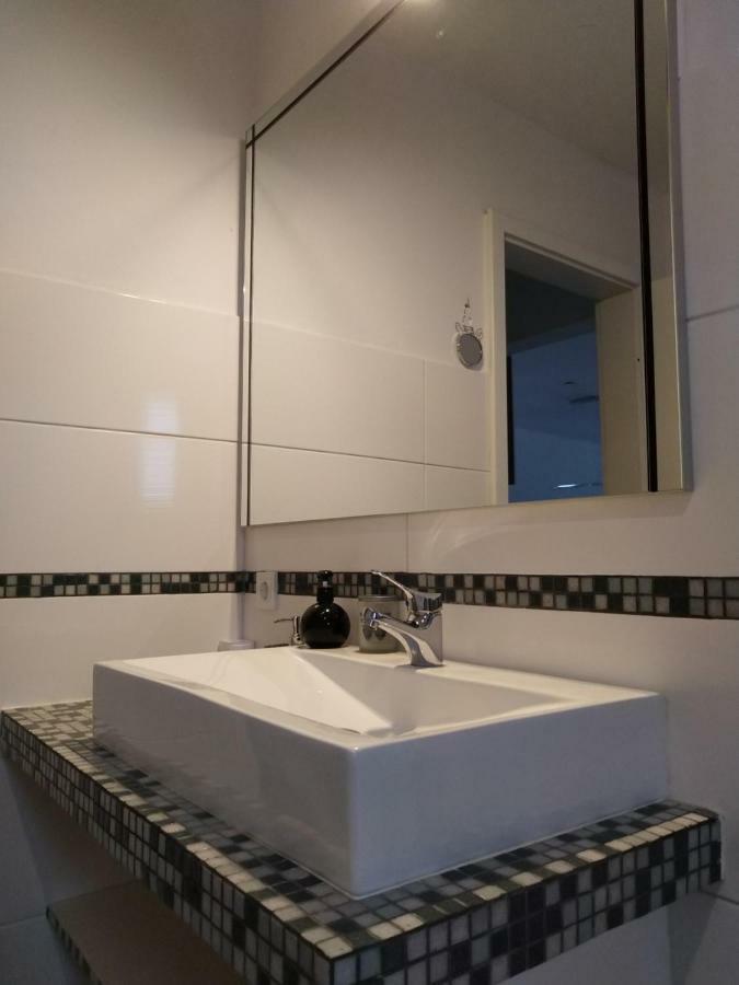Apartma Javorscek โบเว็ก ภายนอก รูปภาพ